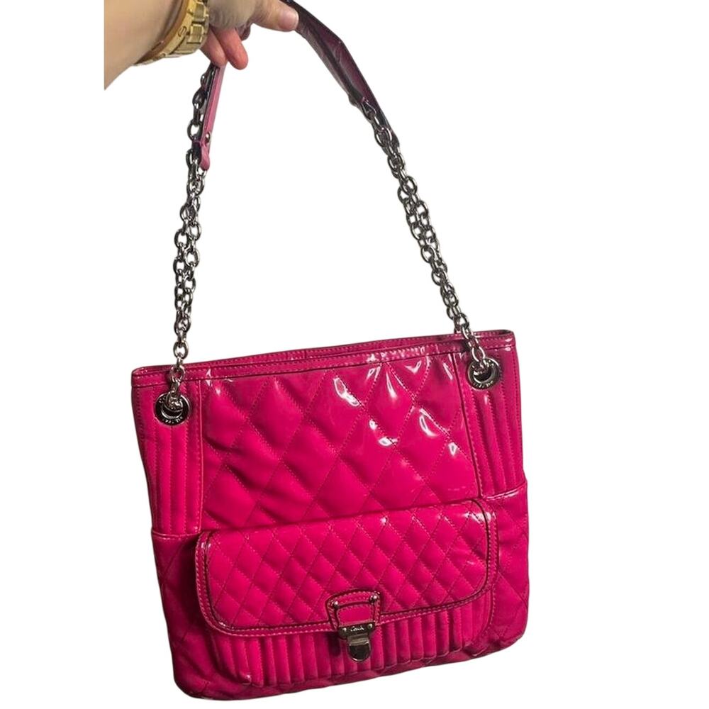 Coach Poppy F19830 Quilted Patent Y2K Coquette Barbiecore Chain Handle Slim Tot - Picture 11 of 11